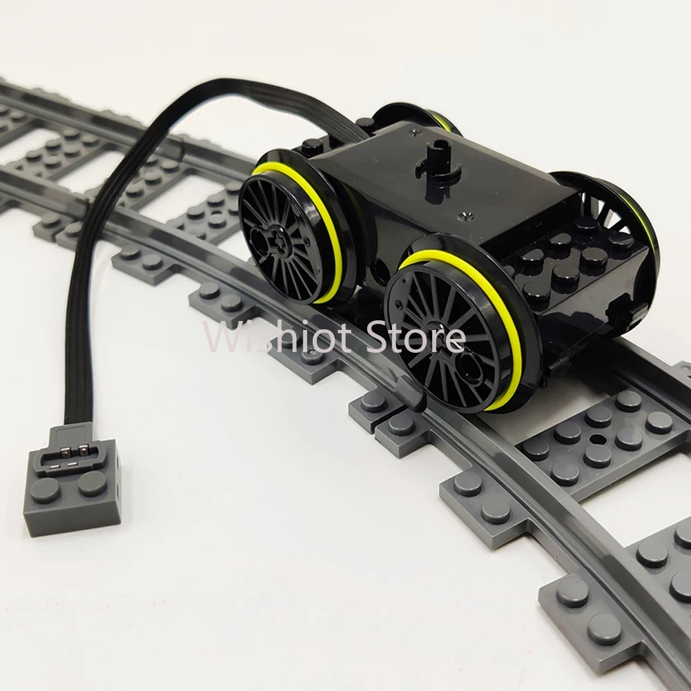 Teknik Parçalar Tren Motoru 88 - Lego Set Technic incelemesi ve fiyatı